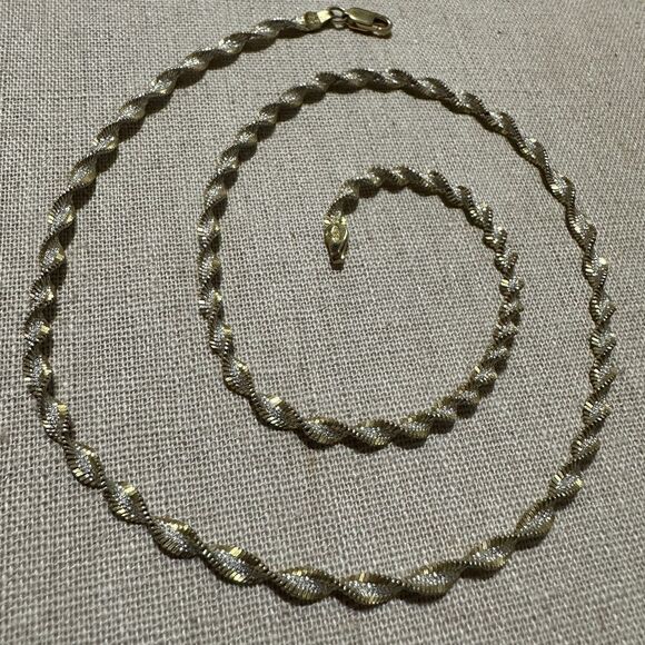 Italian 925 Sterling Silver & Gold-Tone Twisted Rope Chain – 18.5” - Picture 8 of 17